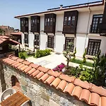 Livia Garden Hotel