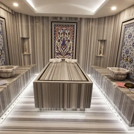 فندق Livia Garden *