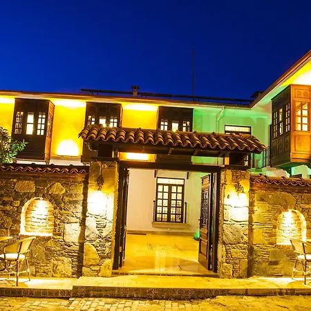 Szálloda Livia Garden *