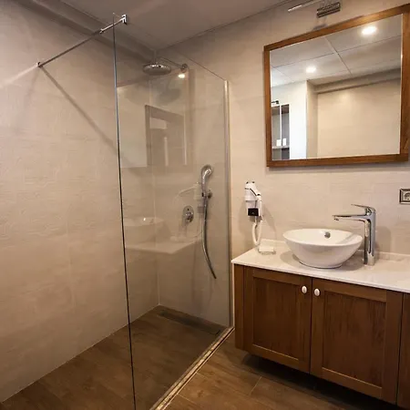 Livia Garden * سلجوك