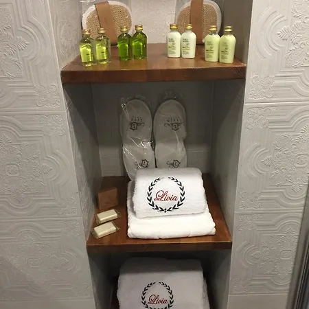 Livia Garden מלון