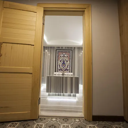 מלון Livia Garden סלצ'וק