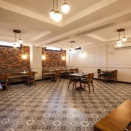 Livia Garden * セルチュク