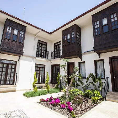 Hotel Livia Garden