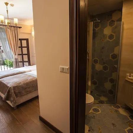 Livia Garden * セルチュク