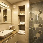Hotel Livia Garden *